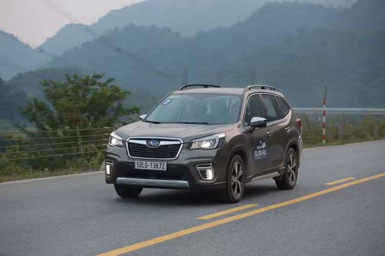 Điểm danh những mẫu Crossover ưu đãi cả trăm triệu đồng trong "Tháng đen tối" ảnh 5