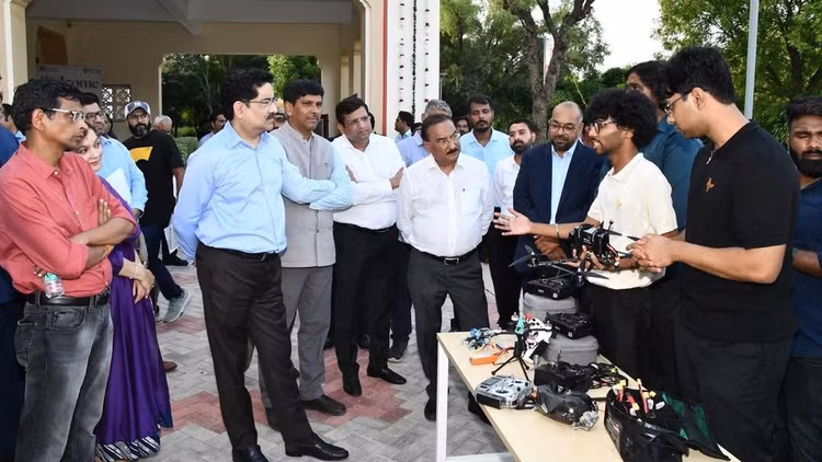 drone-demonstration-by-bits-hyderabad-students.jpg