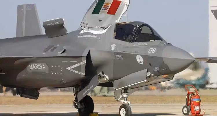 f-35b-della-marina-militare-2.jpg