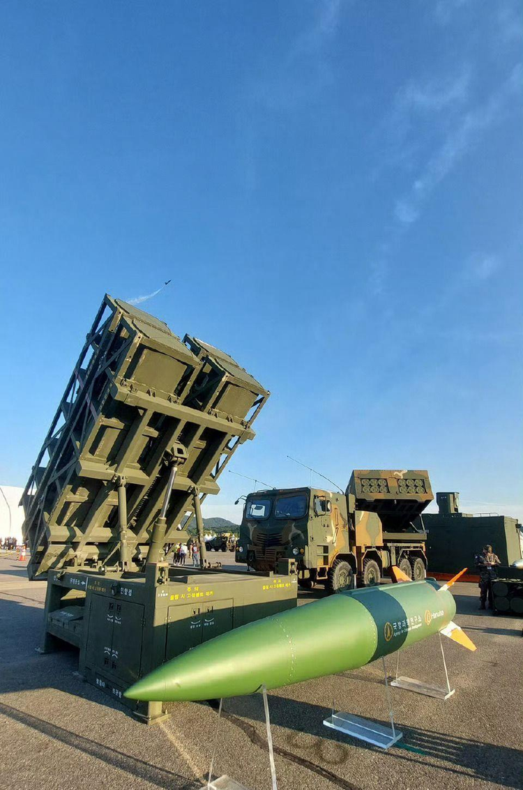 Đạn KTSSM-1 phiên bản phóng từ mặt đất. Ảnh: Wforum.