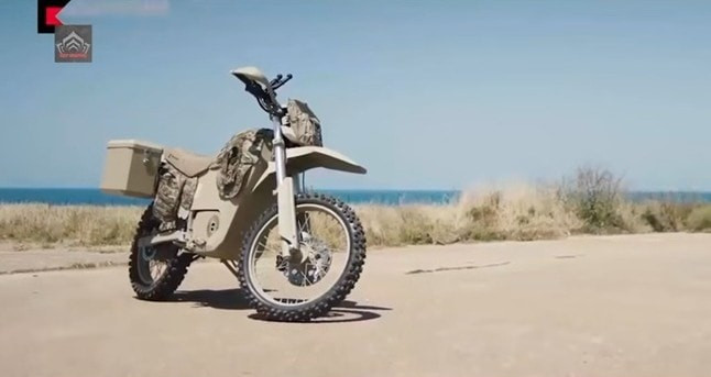 kalashnikov-debuts-the-izh-enduro-e-motorcycle-with-high-capacity-trailer-for-military-use-4.jpg