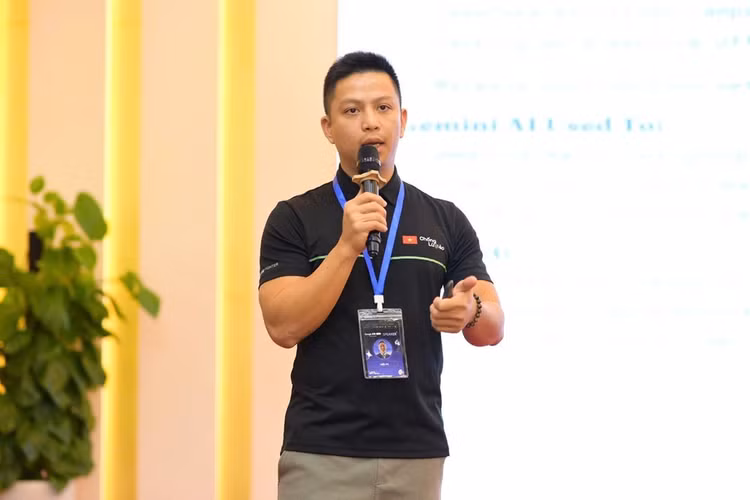 Chuyên gia an ninh mạng Ngô Minh Hiếu (Hiếu PC).