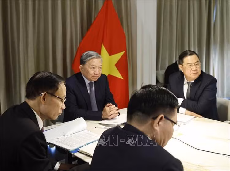 Tổng Bí thư Tô Lâm điện đàm với Thượng nghị sĩ Mỹ Bill Hagerty - Ảnh: Thống Nhất – TTXVN