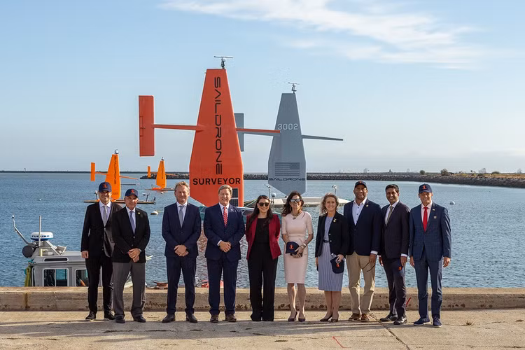 saildrone-was-proud-to-welcome-members-of-the-house-armed-services-committee-hasc-members-and.jpg