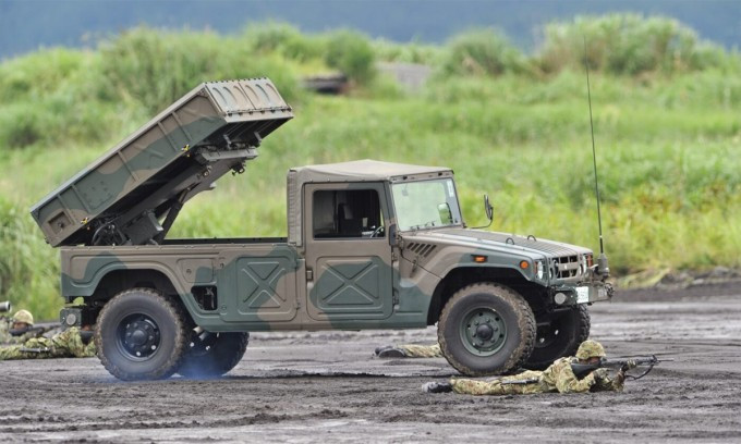 Bệ phóng thuộc tổ hợp Type 96 trong cuộc diễn tập của Lực lượng Phòng vệ Nhật Bản tháng 3/2014. Ảnh: JSDF