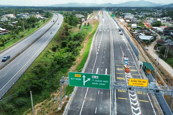 Cao tốc Quảng Ngãi – Hoài Nhơn lỡ hẹn