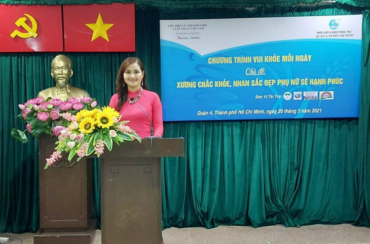 Theo Nhà báo Bùi Hương, Phó trưởng Văn phòng Đại diện Báo Tri thức và Cuộc sống tại TPHCM, chương trình “Vui khoẻ Mỗi ngày” mong muốn các chị em phụ nữ - những bông hồng xinh đẹp luôn có cuộc sống hạnh phúc và vui khoẻ nhất.