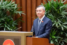 Chính phủ đề xuất không quy định ngưỡng doanh thu không nộp thuế cho hộ kinh doanh