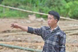 Hành trình đến Đại hội Thi đua yêu nước của Trưởng bản Mùa A Thi