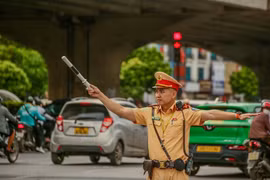 Hà Nội tạm cấm, hạn chế xe trên một số tuyến đường