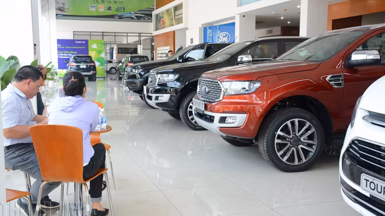 Từ ngày 1/3/2022, lệ phí trước bạ sẽ được áp dụng theo quy định tại Nghị định 10/2022/NĐ-CP. Ảnh: Bá Hùng