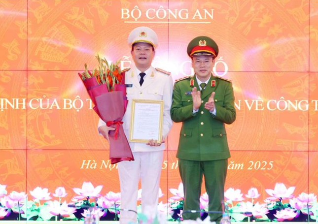 Thu tuong bo nhiem tro ly Bo truong Bo Cong an-Hinh-2