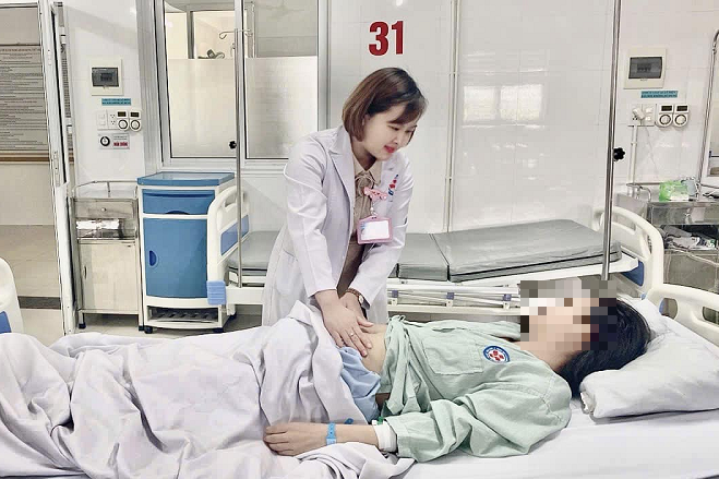 Kíp mổ Trung tâm Y tế huyện Tiên Yên cứu nữ bệnh nhân thoát cửa tử - Ảnh: BVCC