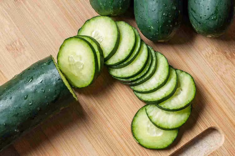 Dưa chuột là món ăn phổ biến, đa năng, nhưng không phải lúc nào bạn cũng tùy tiện kết hợp đồ ăn khác