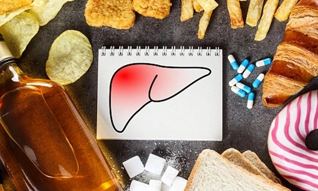 Nhiều thực phẩm nhiều người thích nhưng lại gây hại cho gan. Ảnh: Getty Images