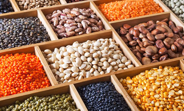 Ngũ cốc nguyên hạt có thể giúp phòng ngừa và giảm táo bón.