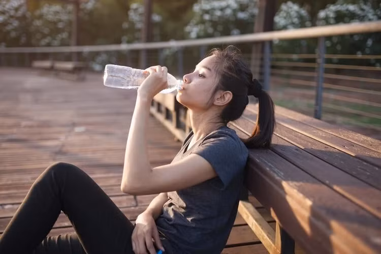 Duy trì thói quen tập luyện vào buổi sáng rất có lợi cho sức khỏe gan và thận. Ảnh minh họa: Businessinsider.