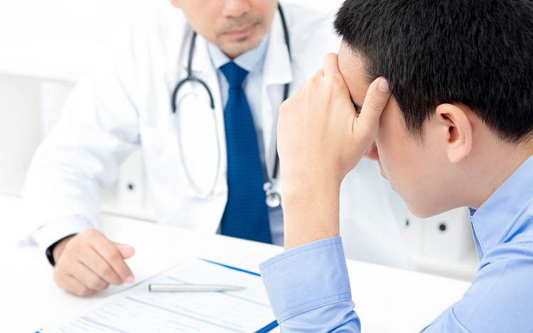 Nên thực hiện việc khám nam khoa tối thiểu là 6 tháng/lần để đảm bảo sức khỏe và kịp thời phát hiện ra các bệnh lý tiềm ẩn - Ảnh minh hoạ