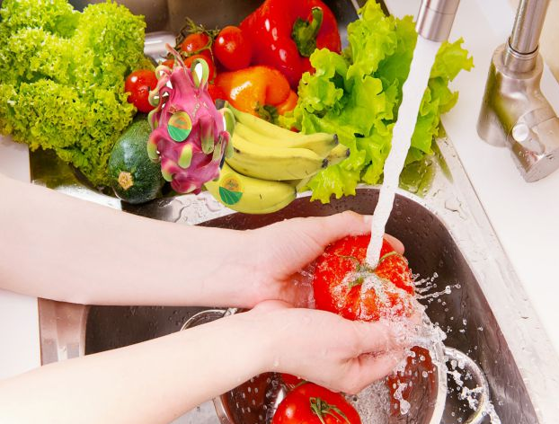 Cần chế biến và sử dụng rau quả đúng cách để đảm bảo sức khoẻ - Ảnh minh hoạ