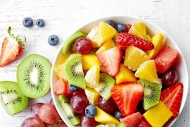 Trái cây tự nhiên hỗ trợ hệ miễn dịch của trẻ trong mùa lạnh