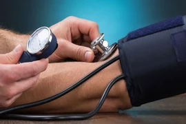 Chuyên gia cảnh báo sai lầm thường gặp khi xử trí tăng huyết áp đột ngột