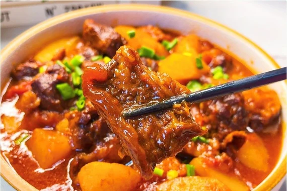 Bí quyết nấu món bò kho thơm mềm, dễ làm tại nhà