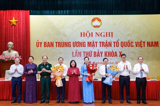 Khai mạc Hội nghị Ủy ban Trung ương MTTQ Việt Nam lần thứ 7 khoá X