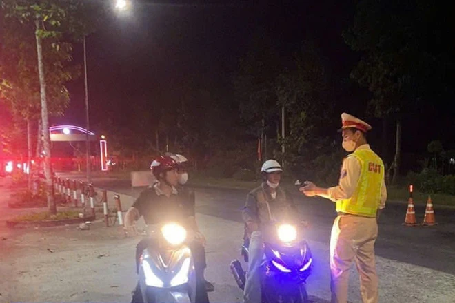 Cảnh sát giao thông toàn quốc xử lý hơn 2.700 ‘ma men’