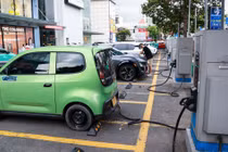 [VIDEO] Trạm sạc xe điện áp dụng quy chuẩn mới từ tháng 7/2027
