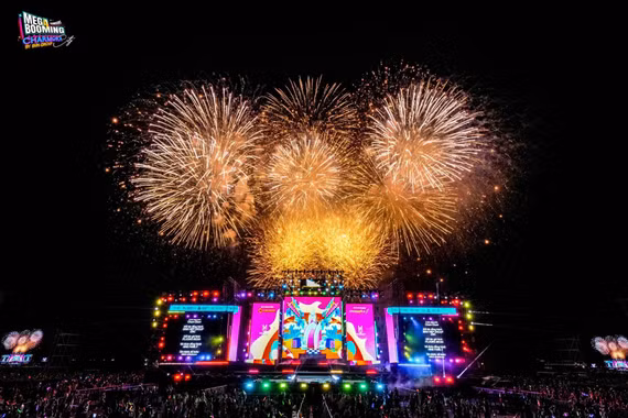 Nha Trang “không ngủ” với đại nhạc hội Mega Booming - Charmora City