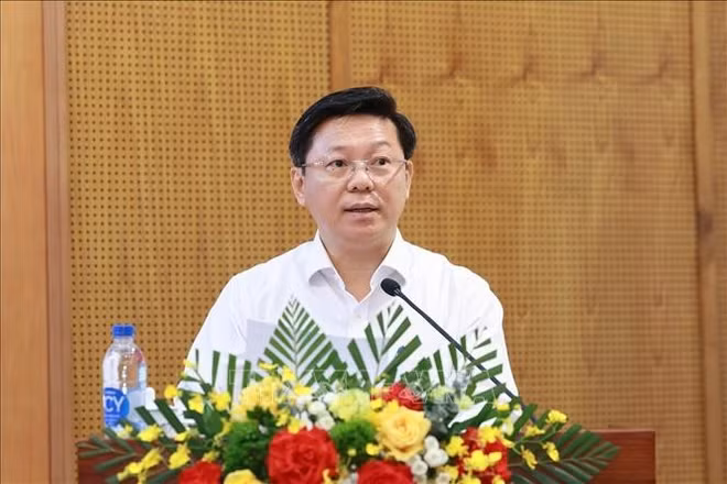 Quyết tâm xây dựng nền báo chí, xuất bản chuyên nghiệp, nhân văn và hiện đại