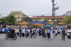Sĩ tử sau thi tốt nghiệp: Khủng hoảng tâm lý và sức khỏe
