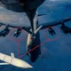 Một máy bay ném bom B-52H Stratofortress của Không quân Mỹ tiếp nhiên liệu trên không trong Chiến dịch Epic Fury, dường như mang theo các tên lửa hành trình tầm xa thuộc họ AGM-158 JASSM để thực hiện các đòn tấn công chính xác tầm xa nhằm vào các mục tiêu quân sự giá trị cao của Iran (Nguồn ảnh: Bộ Quốc phòng Mỹ).