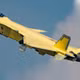 Máy bay J-20A trang bị động cơ WS-15, sơn lót màu vàng.