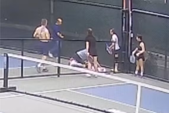 Cứu sống người đàn ông ngưng tuần hoàn khi đang chơi pickleball