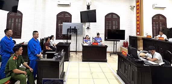 Buôn “cái chết trắng”, kẻ lãnh án tử hình, người chung thân