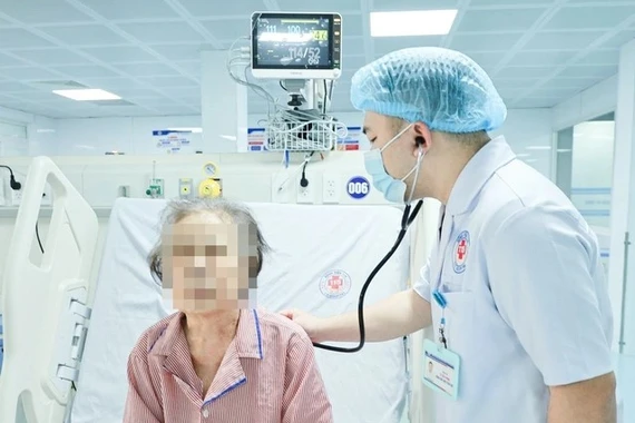 Cứu sống bệnh nhân suy đa tạng tại Nghệ An