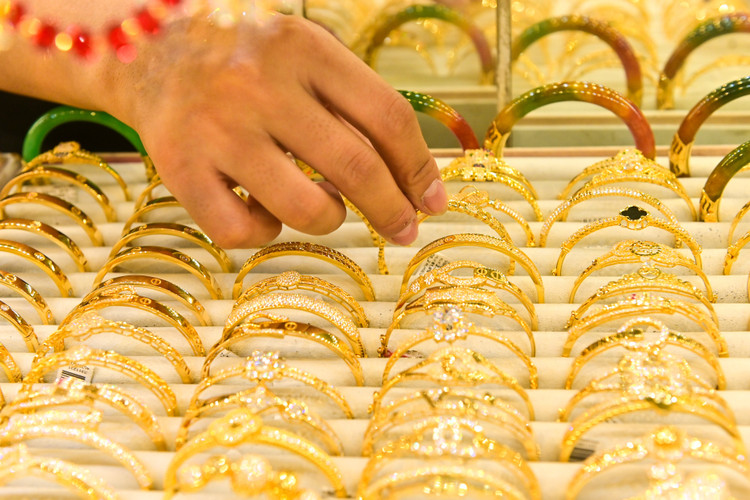 Ngan hang nha nuoc: Khong de tinh trang vang hoa nen kinh te