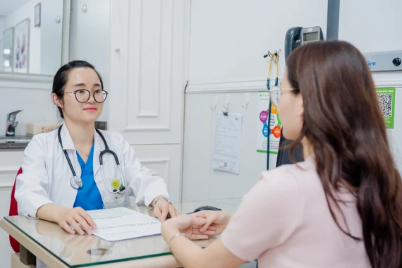 Tim đập nhanh, sụt cân bất thường, cảnh báo cường giáp đe dọa tính mạng