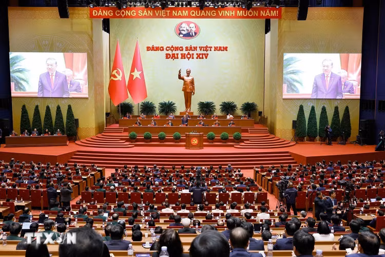 dai-hoi-xiv-cua-dang-bau-bch-trung-uong-dang-khoa-xiv.jpg