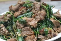 Cách làm món vịt xào rau răm thơm ngon, hấp dẫn ngày hè