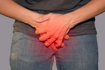 Nam bệnh nhân mắc lậu, Chlamydia sau khi đi công tác về