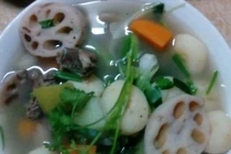 Không chỉ ăn sống, củ mã thầy còn nấu được món mặn đưa cơm