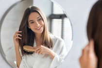 3 công thức dầu gội dừa đơn giản giúp tóc phục hồi hư tổn, giảm khô xơ