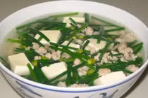 Lợi ích bất ngờ khi ăn bông hẹ vào mùa thu 