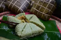 Cách làm bánh chưng chay xanh đẹp, nhân bùi thơm 