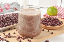 Cách làm sữa đậu đỏ hạnh nhân thơm ngon, giàu dinh dưỡng