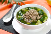 Có nên ăn canh cua vào buổi tối?