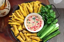 Làm chân gà thảo quả giòn rụm thơm lừng, nhâm nhi cực đã