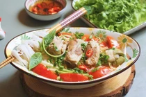 Công thức bún sườn nấu sấu chua thanh, mềm thơm ngày hè